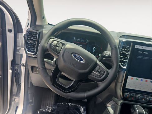 Used 2026 Ford Ranger Lariat AWD/4WD image 13