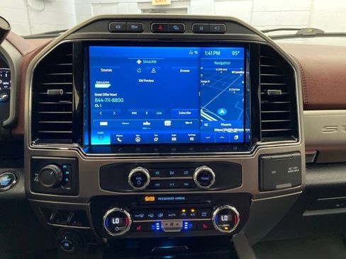 Used 2022 Ford F350 Platinum w/ Tremor Off-Road Package AWD/4WD image 14