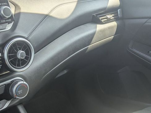 Used 2024 Nissan Sentra SV image 25