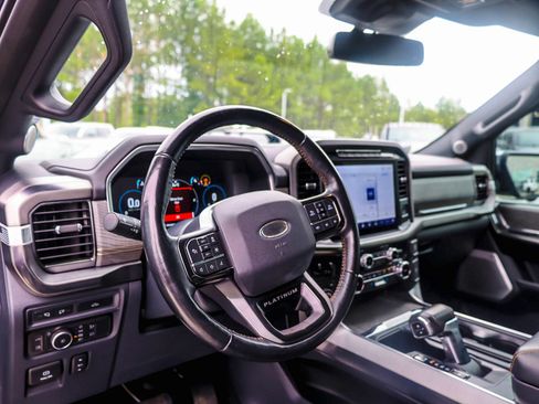 Used 2022 Ford F150 Platinum w/ Equipment Group 701A High AWD/4WD image 18