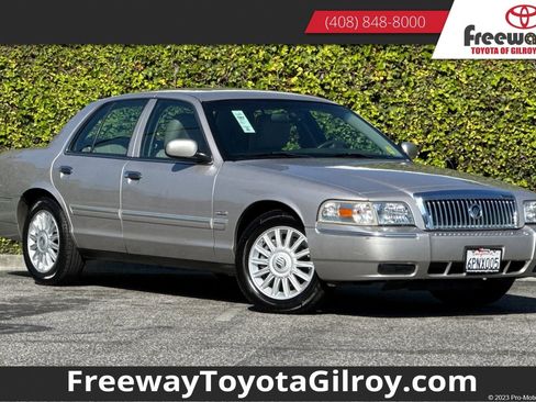 Used 2011 Mercury Grand Marquis LS RWD image 1