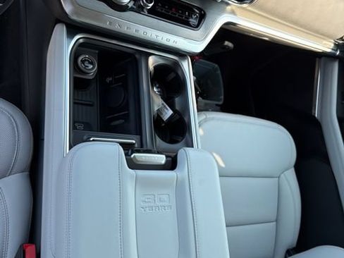 New 2027 Ford Expedition Platinum AWD/4WD image 20