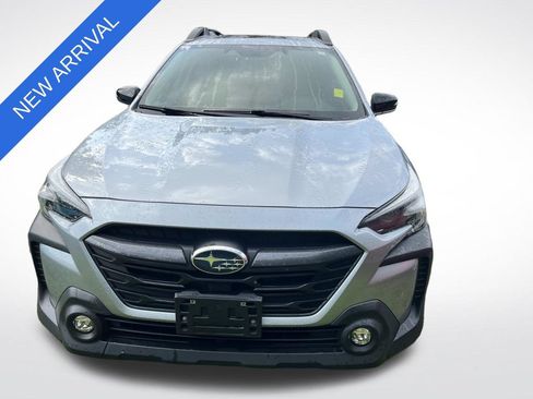 Used 2023 Subaru Outback Premium AWD/4WD image 8
