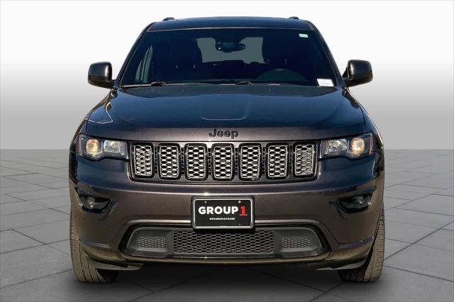 Certified 2018 Jeep Grand Cherokee Altitude AWD/4WD image 4