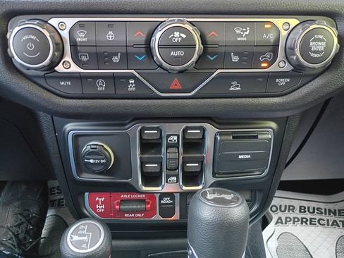 New 2026 Jeep Wrangler Unlimited Sport AWD/4WD image 17