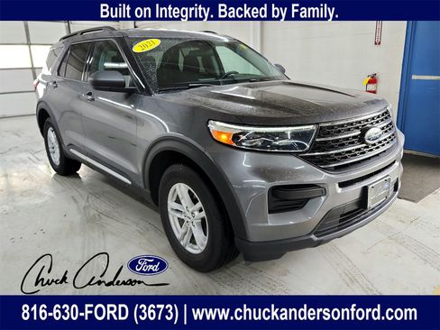 Used 2021 Ford Explorer XLT image 1