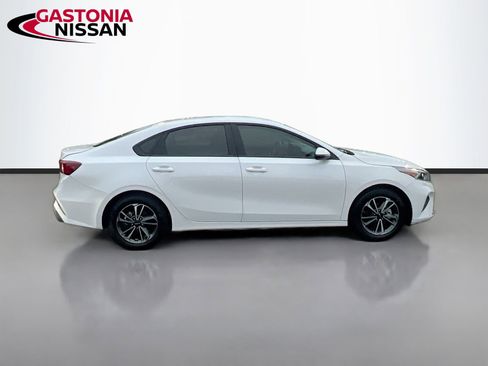 Used 2024 Kia Forte LXS w/ LXS Technology Package image 10