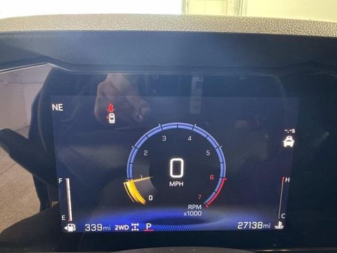 Used 2025 Chevrolet TrailBlazer LT image 9