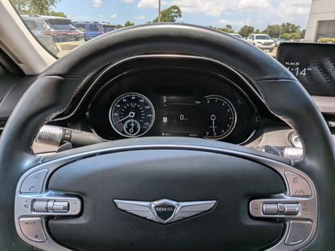 Used 2025 Genesis GV70 2.5T AWD/4WD image 26