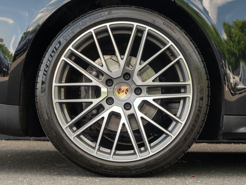 Certified 2024 Porsche Panamera 4 AWD/4WD image 14