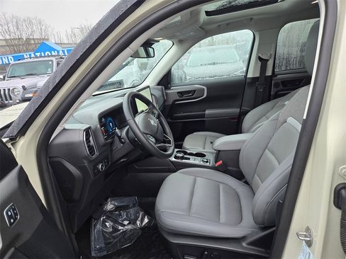 Used 2025 Ford Bronco Sport Badlands w/ Badlands Tech Package image 12