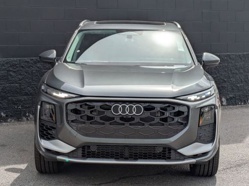 New 2026 Audi Q3 quattro 2.0T AWD/4WD image 2