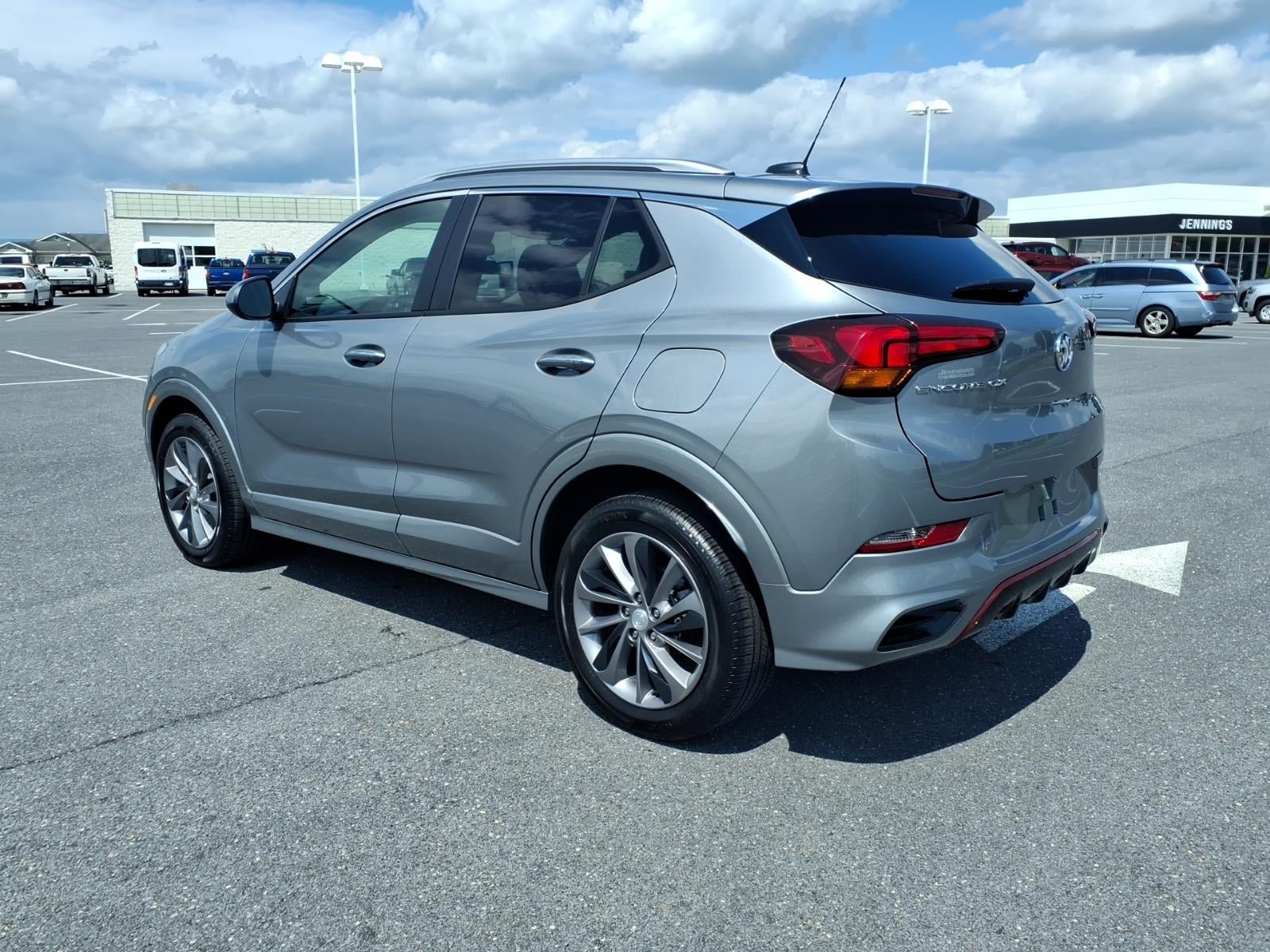Certified 2023 Buick Encore GX Select w/ Sport Touring Package FWD image 6