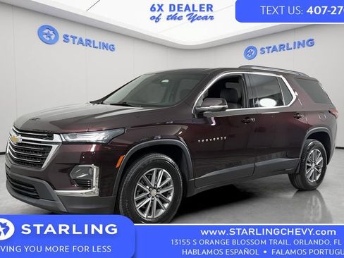 Used 2022 Chevrolet Traverse LT FWD image 1