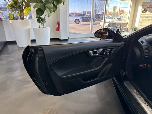 Used 2016 Jaguar F-TYPE S image 6