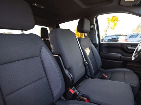 Used 2024 Chevrolet Silverado 2500 Custom w/ Custom Value Package image 29