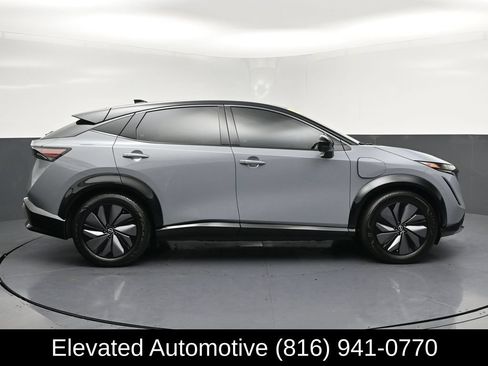 Used 2024 Nissan Ariya AWD image 30