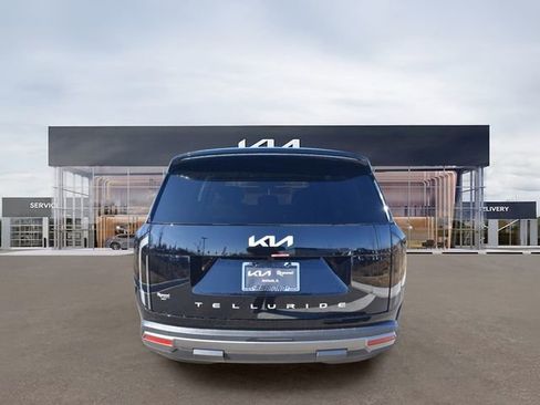 New 2027 Kia Telluride LX FWD image 5