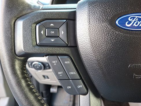 Used 2017 Ford F150 XLT w/ Equipment Group 302A Luxury image 23