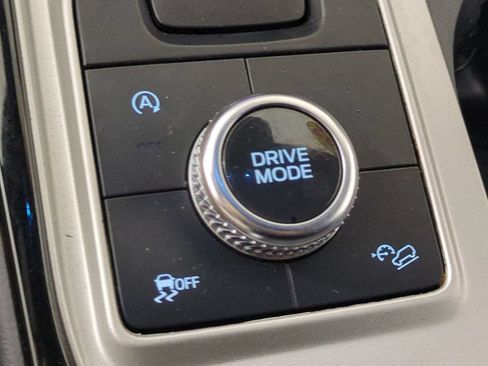 Used 2022 Ford Explorer ST AWD/4WD image 30