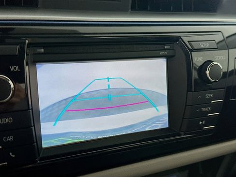 Used 2016 Toyota Corolla LE FWD image 22