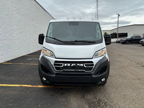 Used 2025 RAM ProMaster 2500 w/ U-Haul Equipment Group FWD image 3