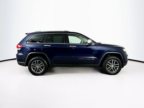 Used 2018 Jeep Grand Cherokee Limited image 10