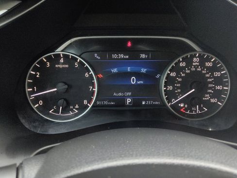 Used 2018 Nissan Murano SV FWD image 23