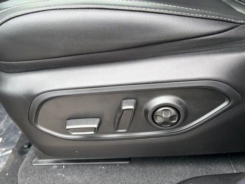 New 2026 Jeep Grand Cherokee Limited image 17