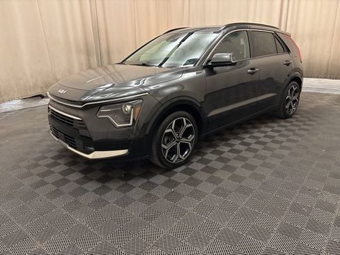 Certified 2023 Kia Niro EX Touring FWD image 1