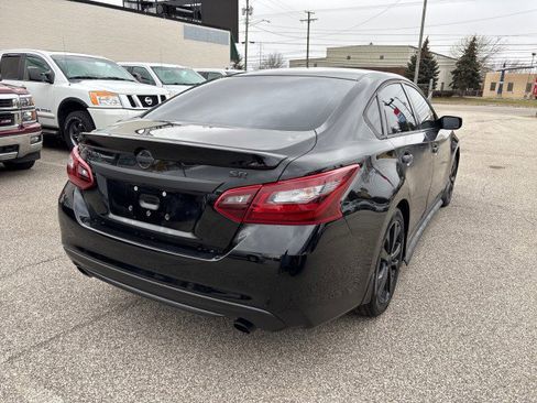 Used 2017 Nissan Altima 2.5 SR image 5