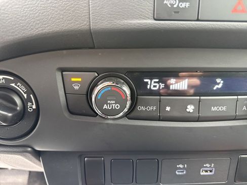 Used 2023 Nissan Frontier PRO-4X w/ Tow Package image 32