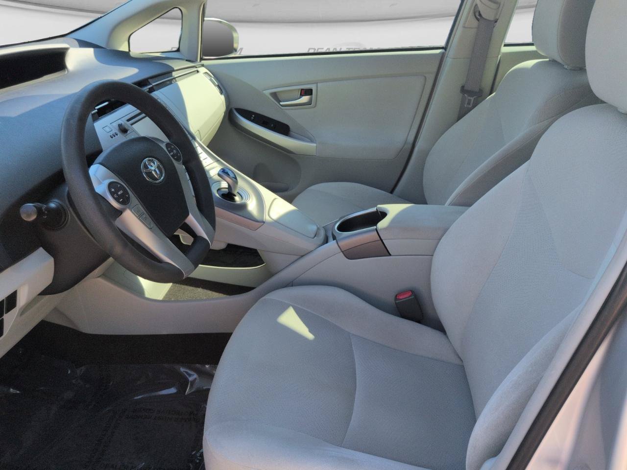Used 2014 Toyota Prius Three FWD image 12
