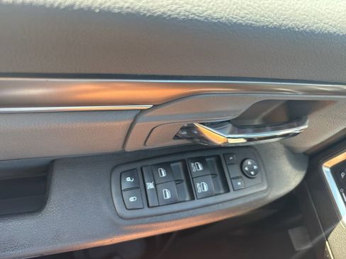 Used 2023 RAM 1500 Classic SLT w/ Trailer & Traction Group image 11