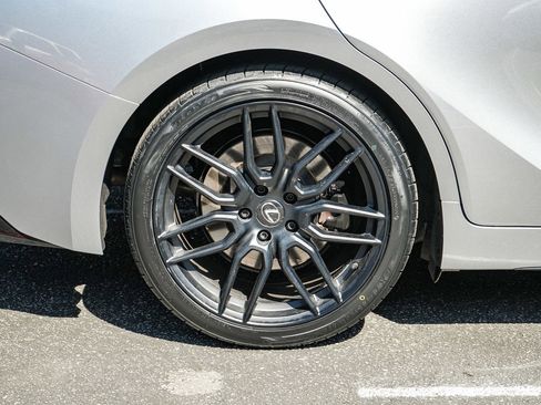 Used 2024 Lexus IS 500 RWD image 12