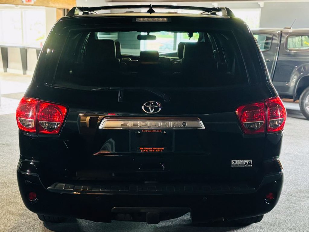 Used 2015 Toyota Sequoia Limited AWD/4WD image 8