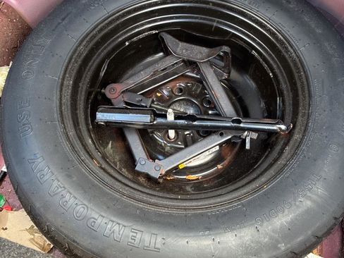 Used 2013 Chrysler 200 Touring image 15