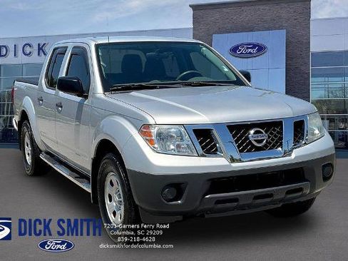 Used 2019 Nissan Frontier S RWD image 3