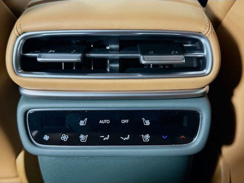 New 2026 Genesis GV80 3.5T Prestige image 18