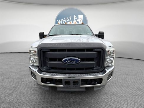 Used 2014 Ford F250 XL w/ XL Value Package image 9