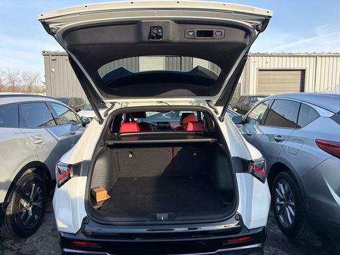 Used 2025 Acura ADX A-Spec image 10