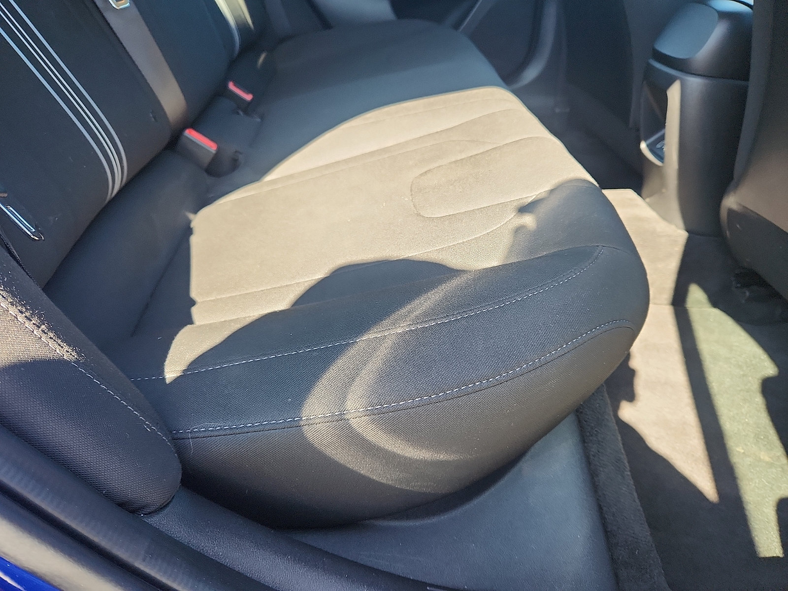 Certified 2024 Hyundai Elantra SEL FWD image 29