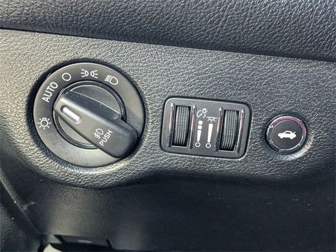 Used 2018 Dodge Challenger SXT Plus image 23