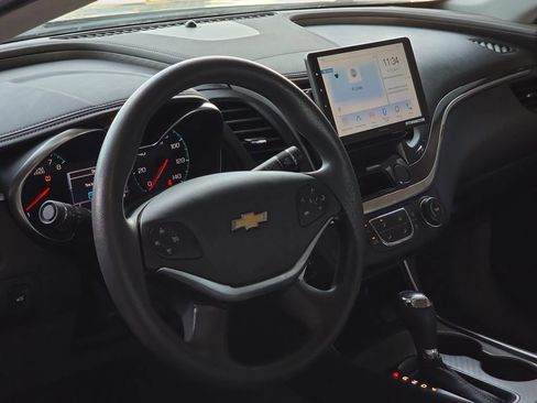 Used 2017 Chevrolet Impala LS image 11