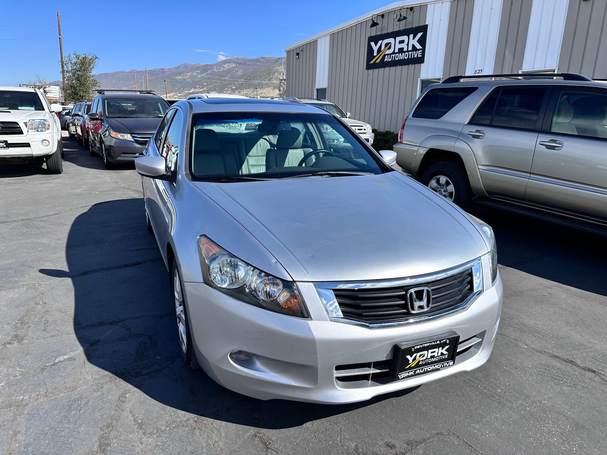 Used 2009 Honda Accord EX-L image 1