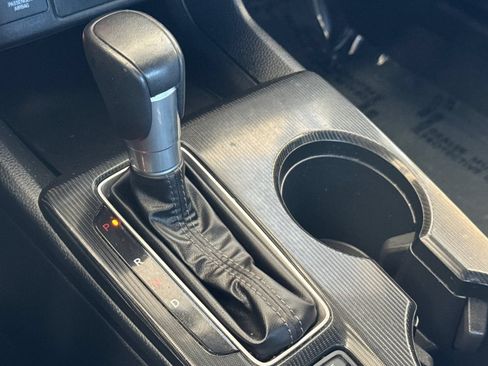 Certified 2025 Honda Civic Sport image 20