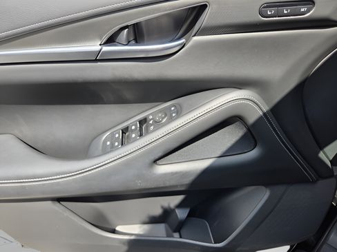 Used 2023 INFINITI QX60 Luxe w/ Cargo Package FWD image 24