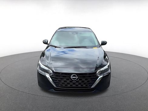 Used 2025 Nissan Sentra SV FWD image 4