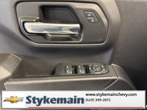 Used 2023 Chevrolet Silverado 1500 Custom image 39