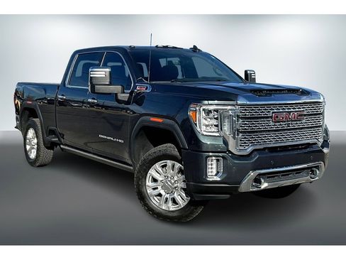 Used 2021 GMC Sierra 3500 Denali w/ Denali Ultimate Package image 3